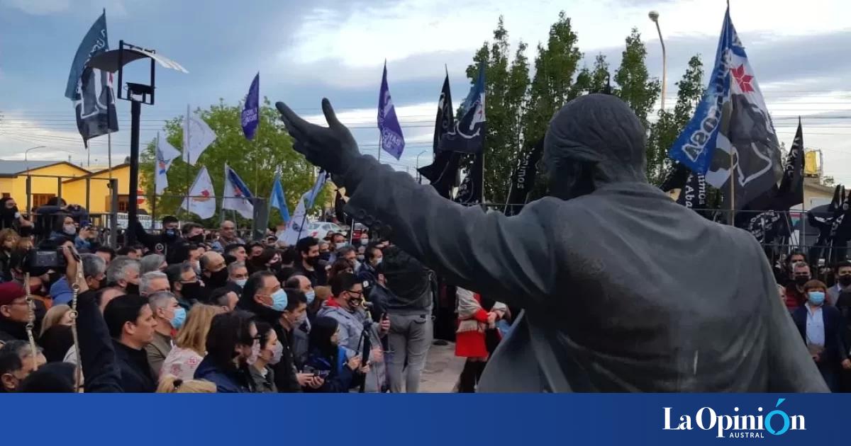 Fotogalería. Realizaron homenaje a Néstor Kirchner en el barrio del ...