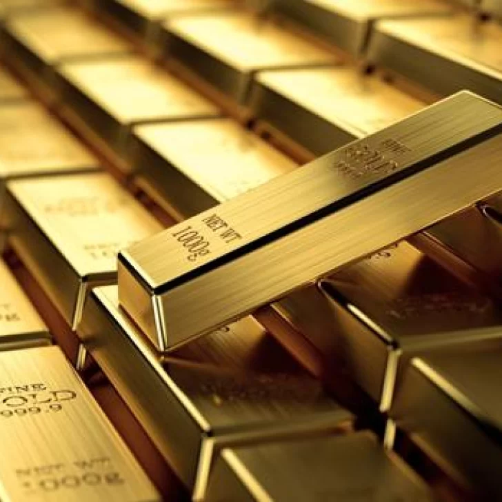 El oro retrocede levemente a pesar de la incertidumbre
