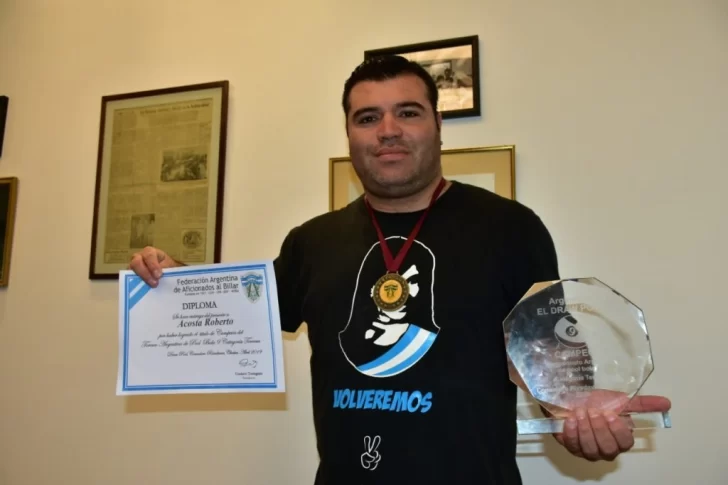 Roberto Acosta ganó el  Argentino de Pool Bola 9