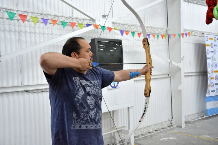 Afinan la puntería para el Torneo de Arquería “Abril”