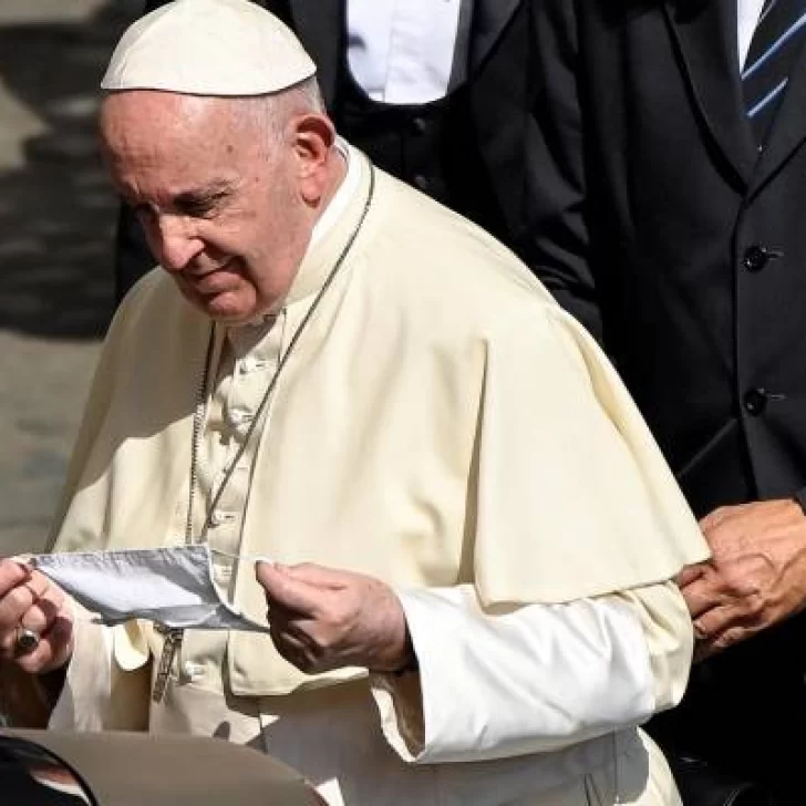 Por un dolor en el nervio ciático, el Papa no celebrará la celebración de Fin de Año y Año Nuevo