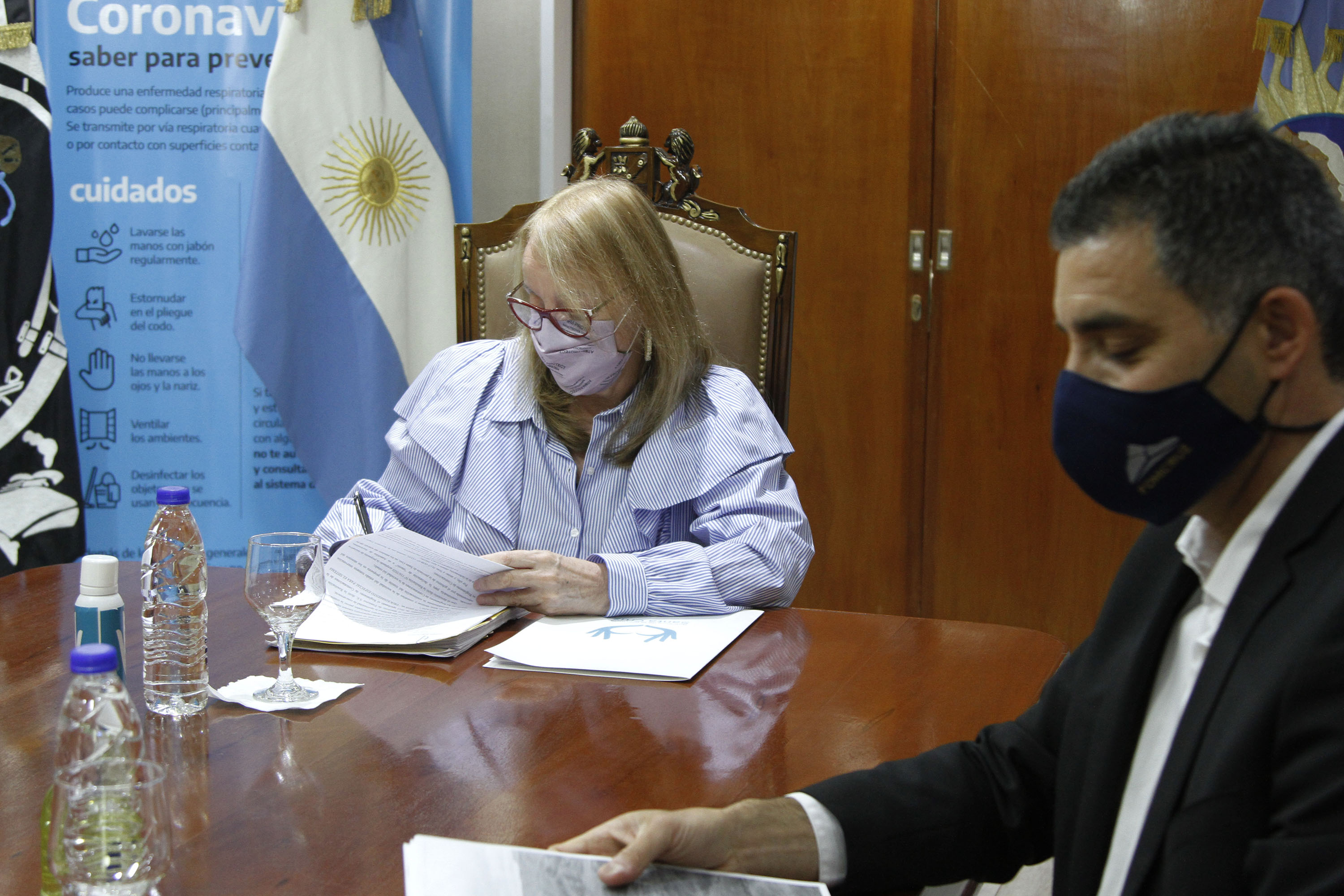 El gobierno provincial declaró de interés público los proyectos mineros de Patagonia Gold El gobierno provincial declaró de interés público los proyectos mineros de Patagonia Gold