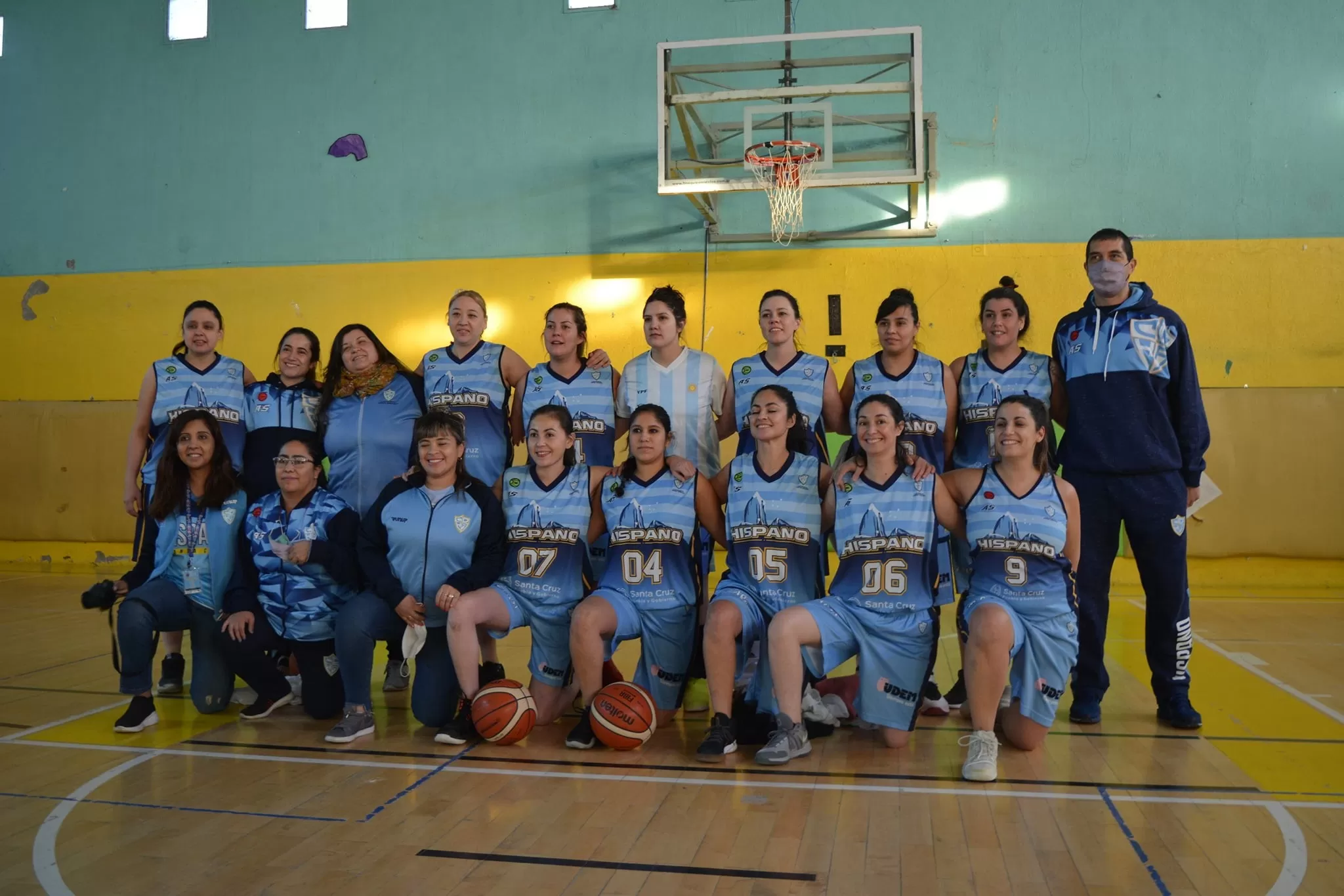¡Alegría Celeste! Hispano superó a San Miguel y es el nuevo campeón del Maxi básquet femenino ¡Alegría Celeste! Hispano superó a San Miguel y es el nuevo campeón del Maxi básquet femenino