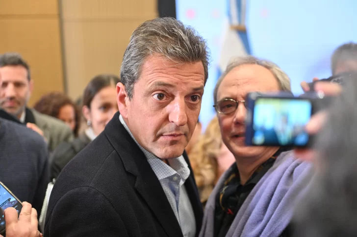 22-09-2023_el_ministro_de_economia_sergio-2-728x485