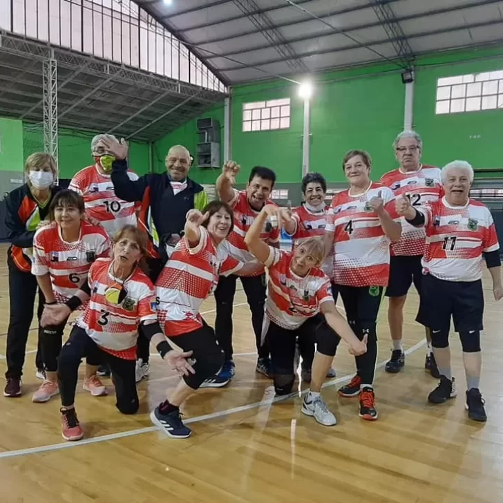 Newcom: Pioneros trajo a Río Gallegos la copa del Torneo Patagónico