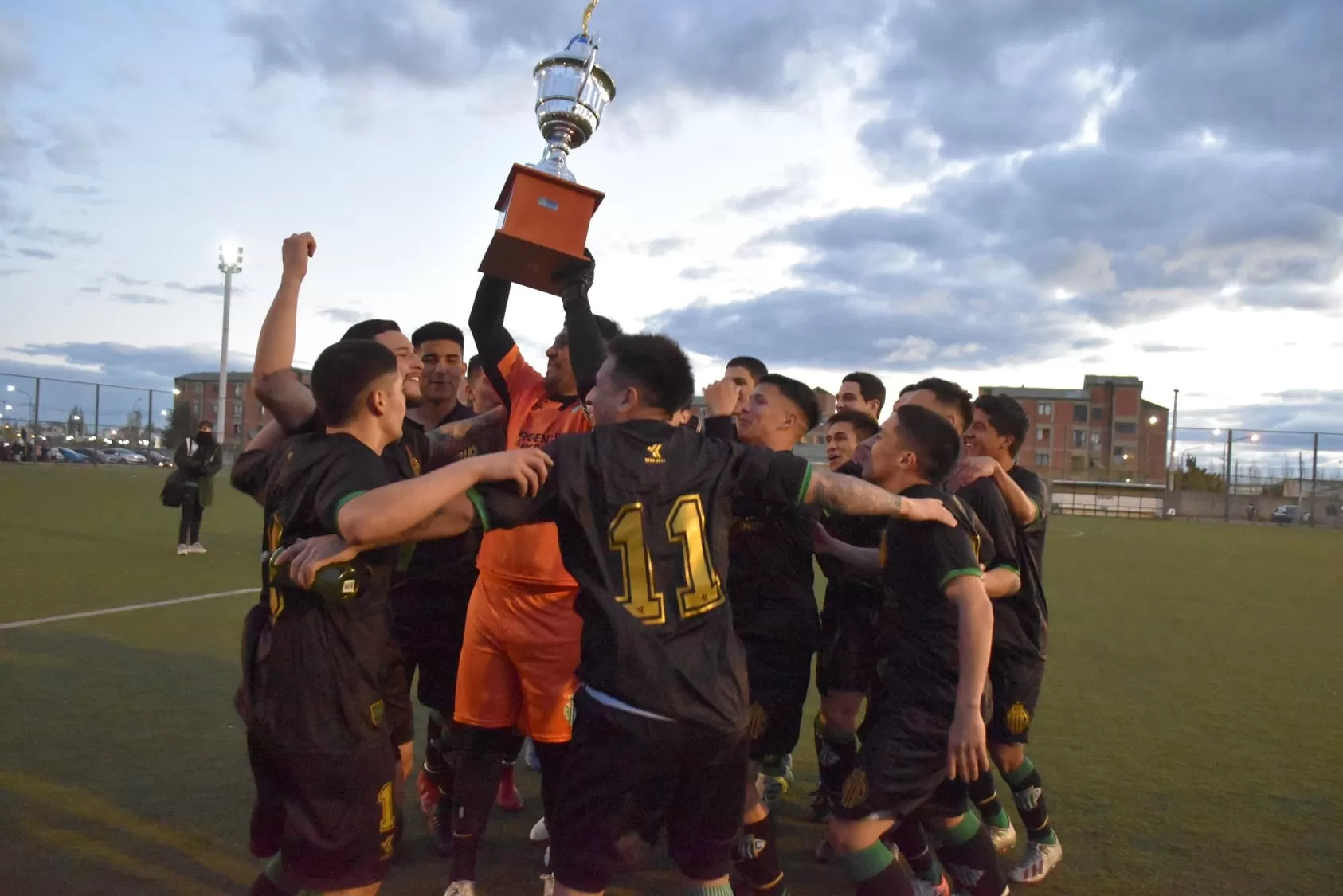 Boxing goleó 4 a 0 a Junín y se coronó campeón de la Copa Juan González Boxing goleó 4 a 0 a Junín y se coronó campeón de la Copa Juan González