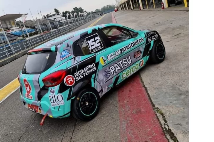 Thiago Martínez probó el nuevo auto en el autódromo de Buenos Aires