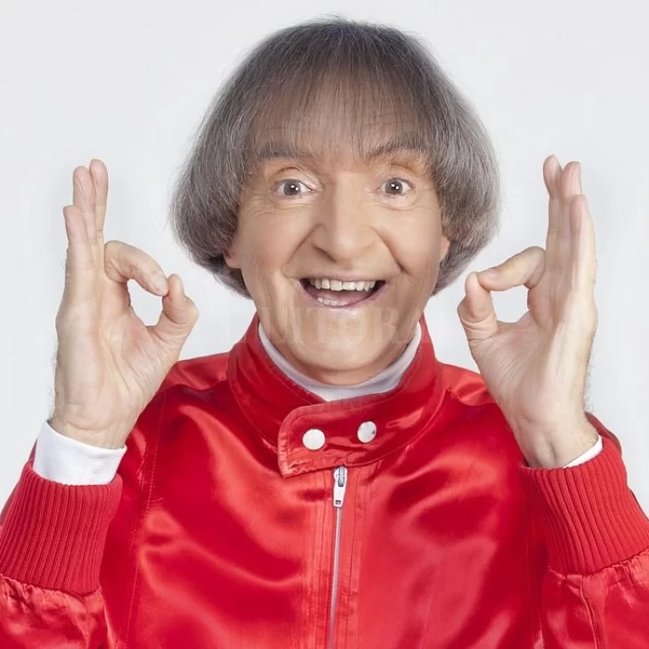 Carlitos Balá cumple 95 pirulos