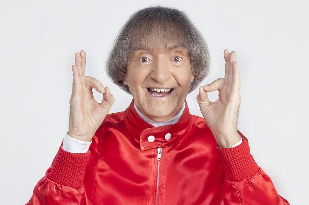 Carlitos Balá cumple 95 pirulos