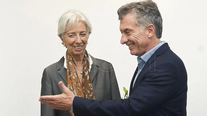 En un día agitado, el país vuelve a negociar con el FMI
