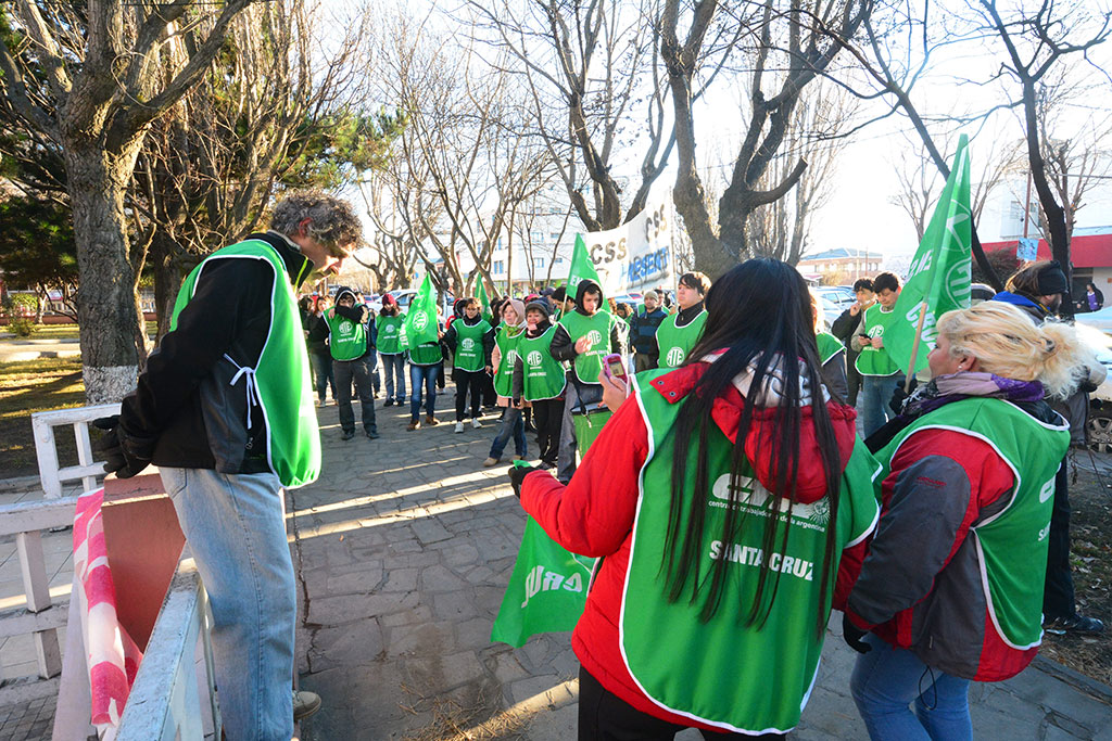 CTA Autónoma reclamó la reincorporación de los despedidos en YCRT