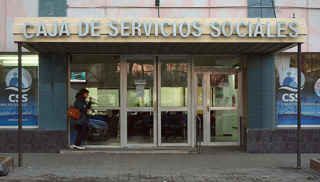 Caja de Servicios Sociales trabaja con APROSS en un nuevo convenio