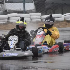 Video. En Río Gallegos, Nazareno Cisternas y Facundo Huiquil fueron los más rápidos en la cuarta fecha del campeonato de karting