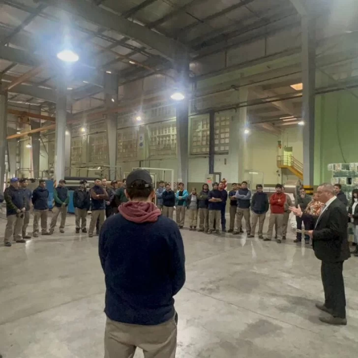 Dueño de una fábrica alertó a sus trabajadores sobre las propuestas de Milei: “Es libertad para morirse de hambre”