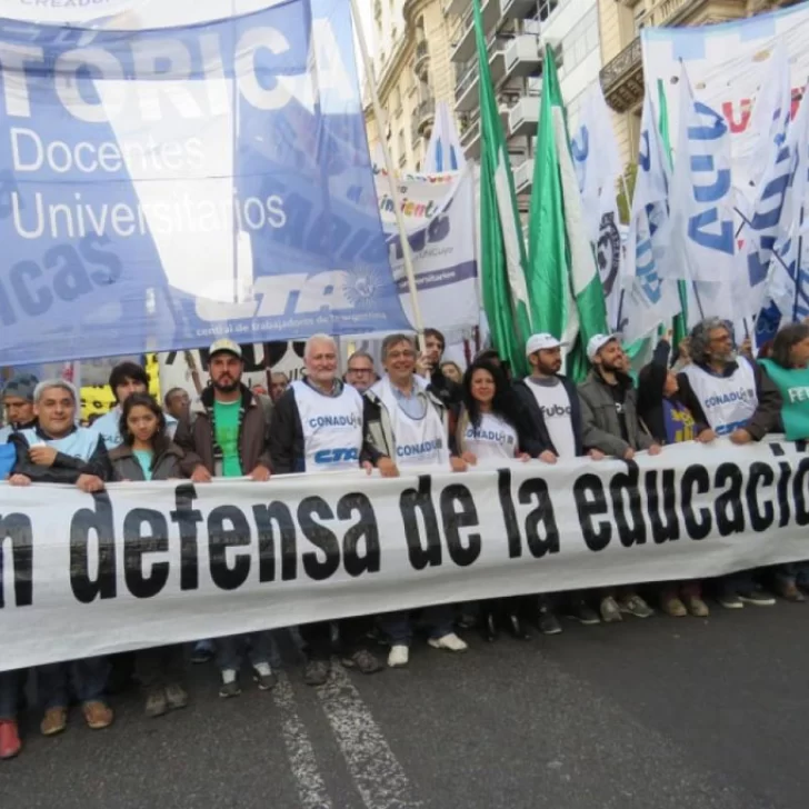 AMET insistió con el llamado a paritaria salarial