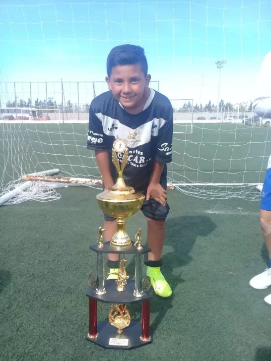 Del Deportivo Las Heras al “Semillero del Mundo”: Julián Suárez, de 13 años, se probará en Argentinos Juniors