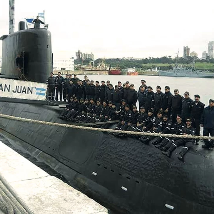 Homenajean a los marinos del ARA San Juan en el Senado de la Nación