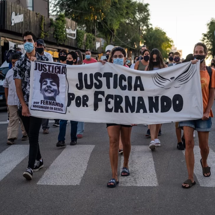 “Perpetua a todos los asesinos”, el pedido de Villa Gesell a un año del asesinato de Fernando Báez Sosa “Perpetua a todos los asesinos”, el pedido de Villa Gesell a un año del asesinato de Fernando Báez Sosa