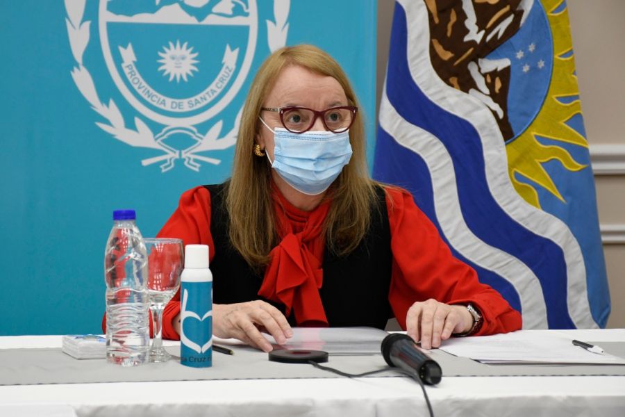 La gobernadora Alicia Kirchner recibió al equipo técnico de ANSES