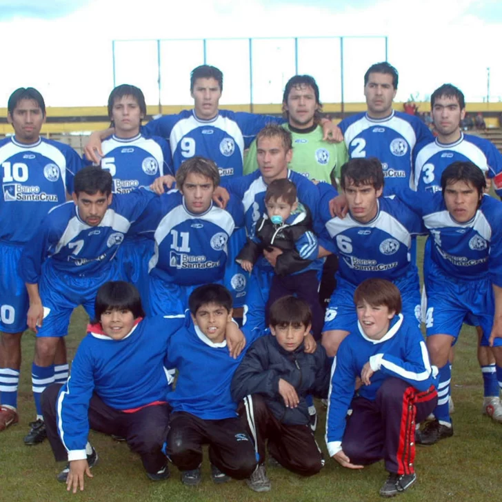 Vuelve un grande: Historia del Club Social y Deportivo Bancruz y fotos históricas de Argentinos disputados