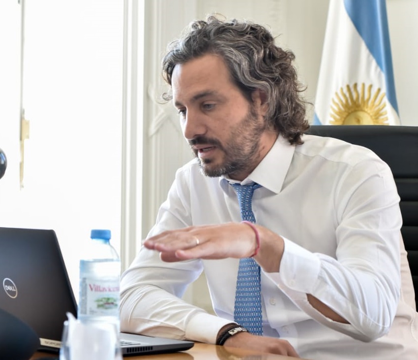 Santiago Cafiero se aisló por ser contacto estrecho de la ministra Carla Vizzotti