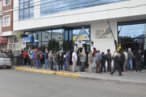 Ezequiel Verbes confirmó la fecha de pago a jubilados de Santa Cruz en marzo: ¿Cuándo cobran?