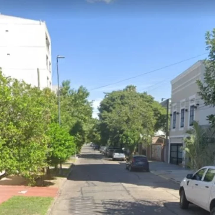 Su madre de 77 años murió y convivió una semana con el cadáver en su casa