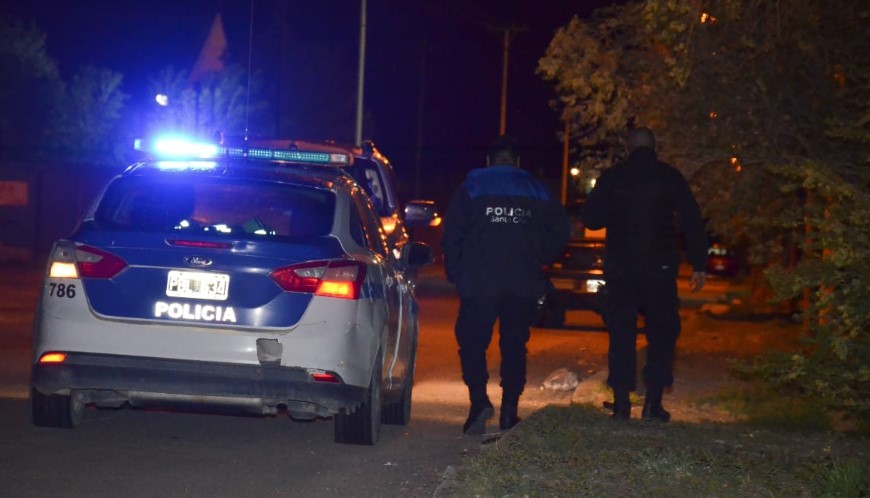 Inseguridad en zona norte: tres jóvenes le robaban la bomba de agua a una vecina y la Policía los atrapó a los metros