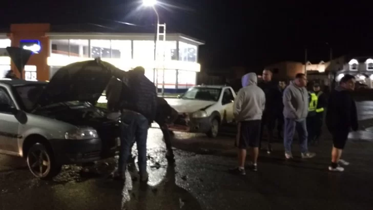 Choque en Avenida Gregores y Jujuy con menor de 10 años involucrado