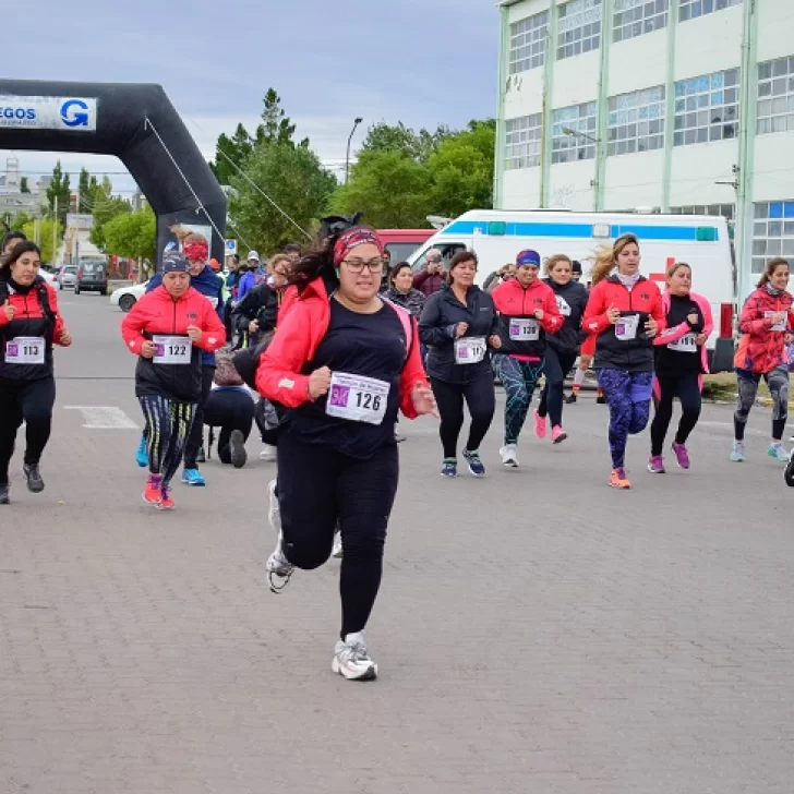 Un centenar de participantes en la corrida “Tiempo de Mujeres”