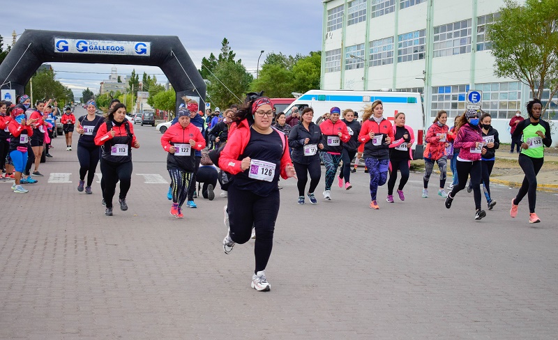 Un centenar de participantes en la corrida “Tiempo de Mujeres”