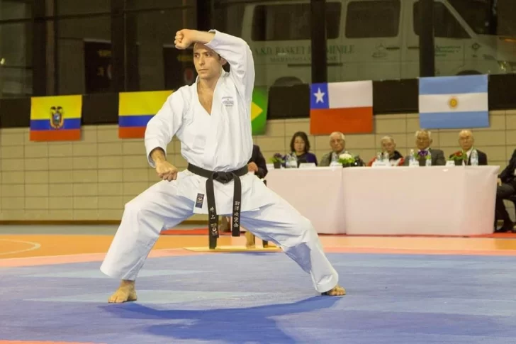Cristian Salvemini dicta curso de karate en Río Gallegos por los 20 años de clases en el Boxing Club
