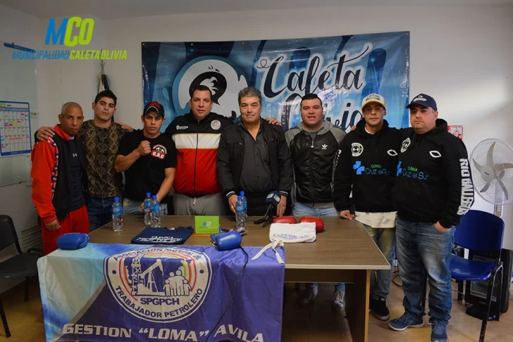 Programa de boxeo con  presencia caletense