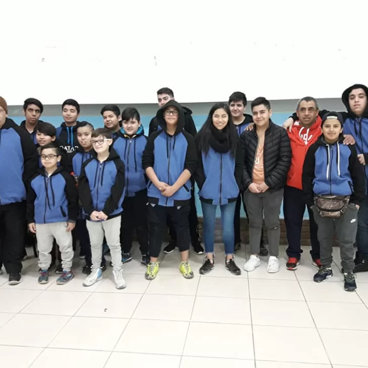 Alumnos de Ulloa jugaron en Magallanes