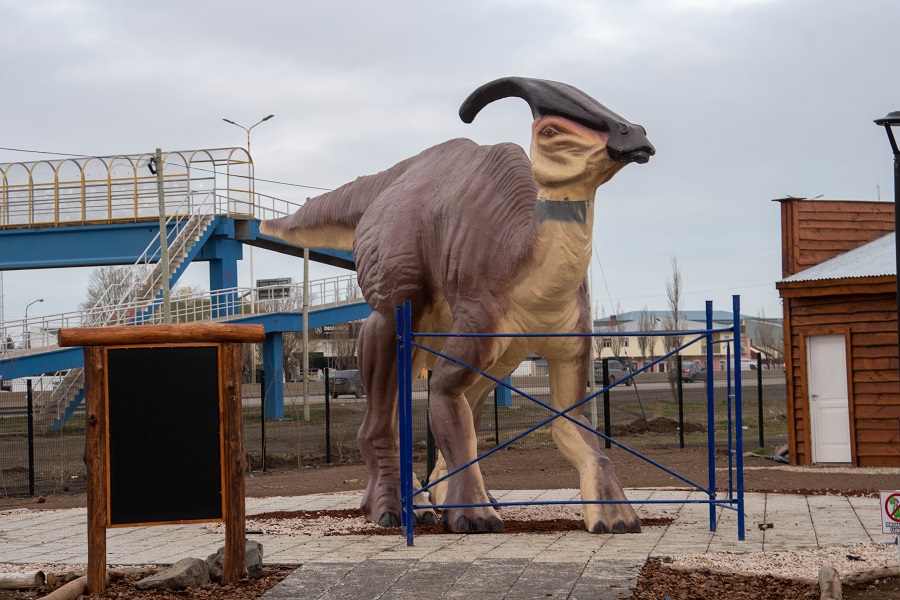 DINOSAURIO-NUEVO-728x485