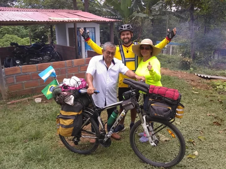 Un accidente obliga a Ayanquintuy, el santacruceño que recorre el mundo Un accidente obliga a Ayanquintuy, el santacruceño que recorre el mundo