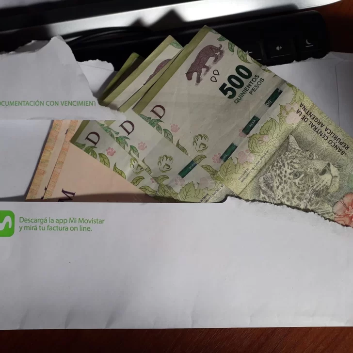 Vecino de Río Gallegos se encontró casi $ 20.000 y busca al dueño