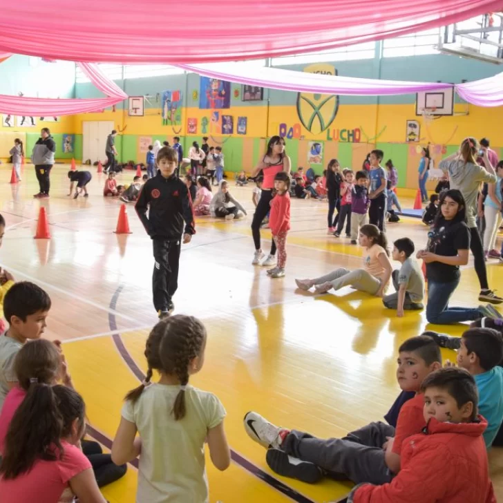 Colonias 2024: abrieron la convocatoria para líderes deportivos