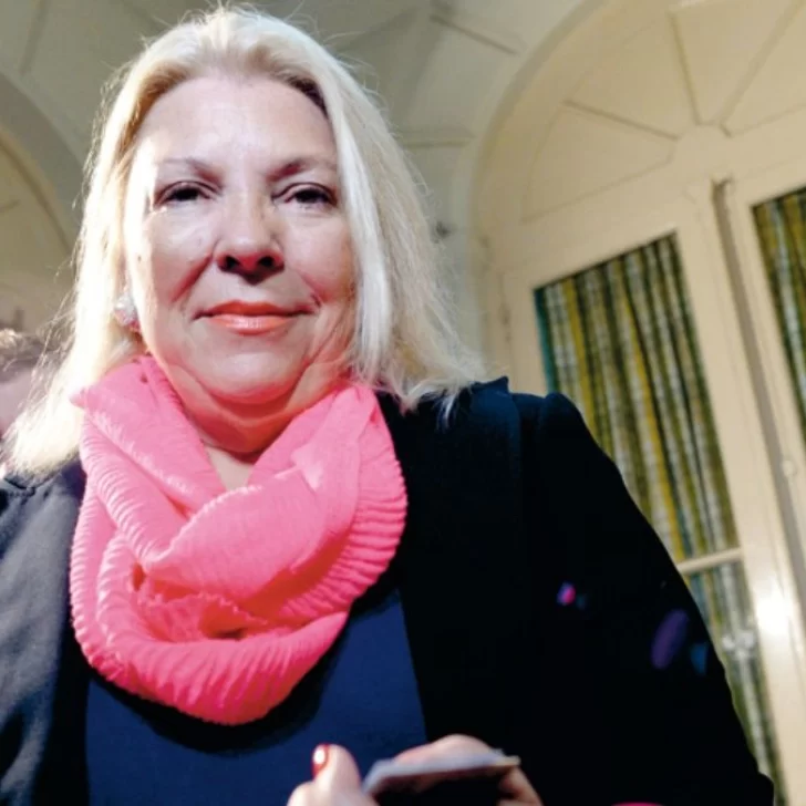 Elisa Carrió presentó su marca de ropa “By Lilitas”