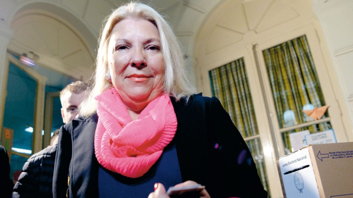 Elisa Carrió presentó su marca de ropa “By Lilitas”