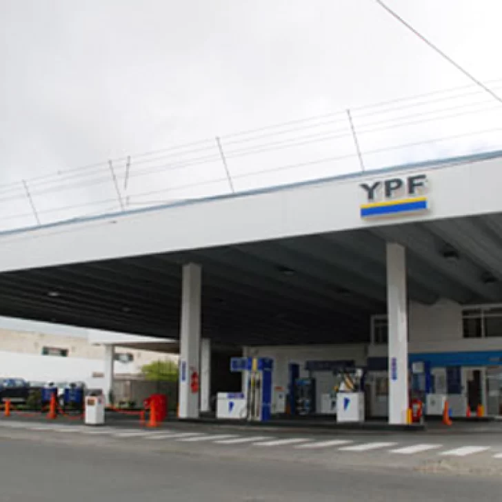 YPF aumenta las naftas un 4,5% desde esta noche