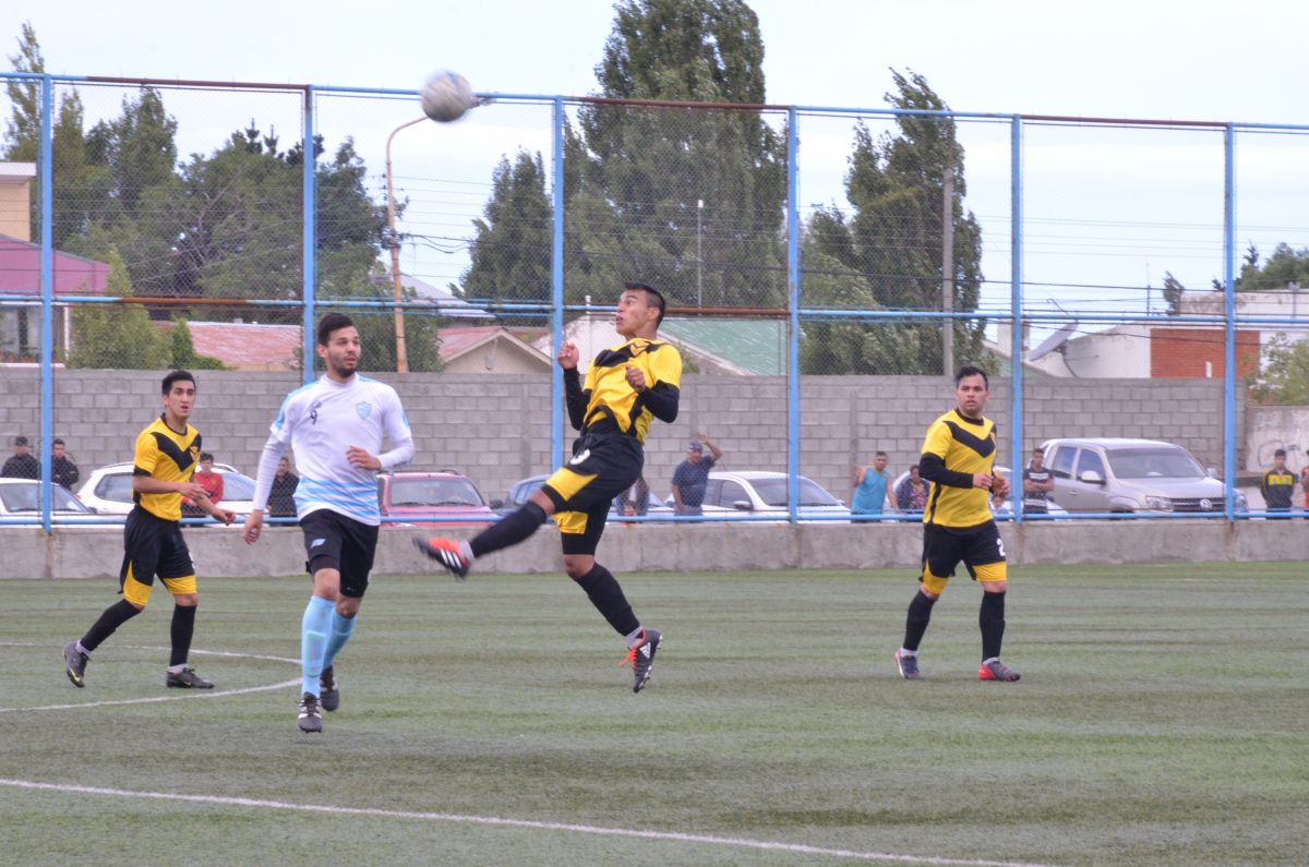 Federación de Fútbol Patagónico: El 6 de octubre empieza el clasificatorio al Regional Federación de Fútbol Patagónico: El 6 de octubre empieza el clasificatorio al Regional