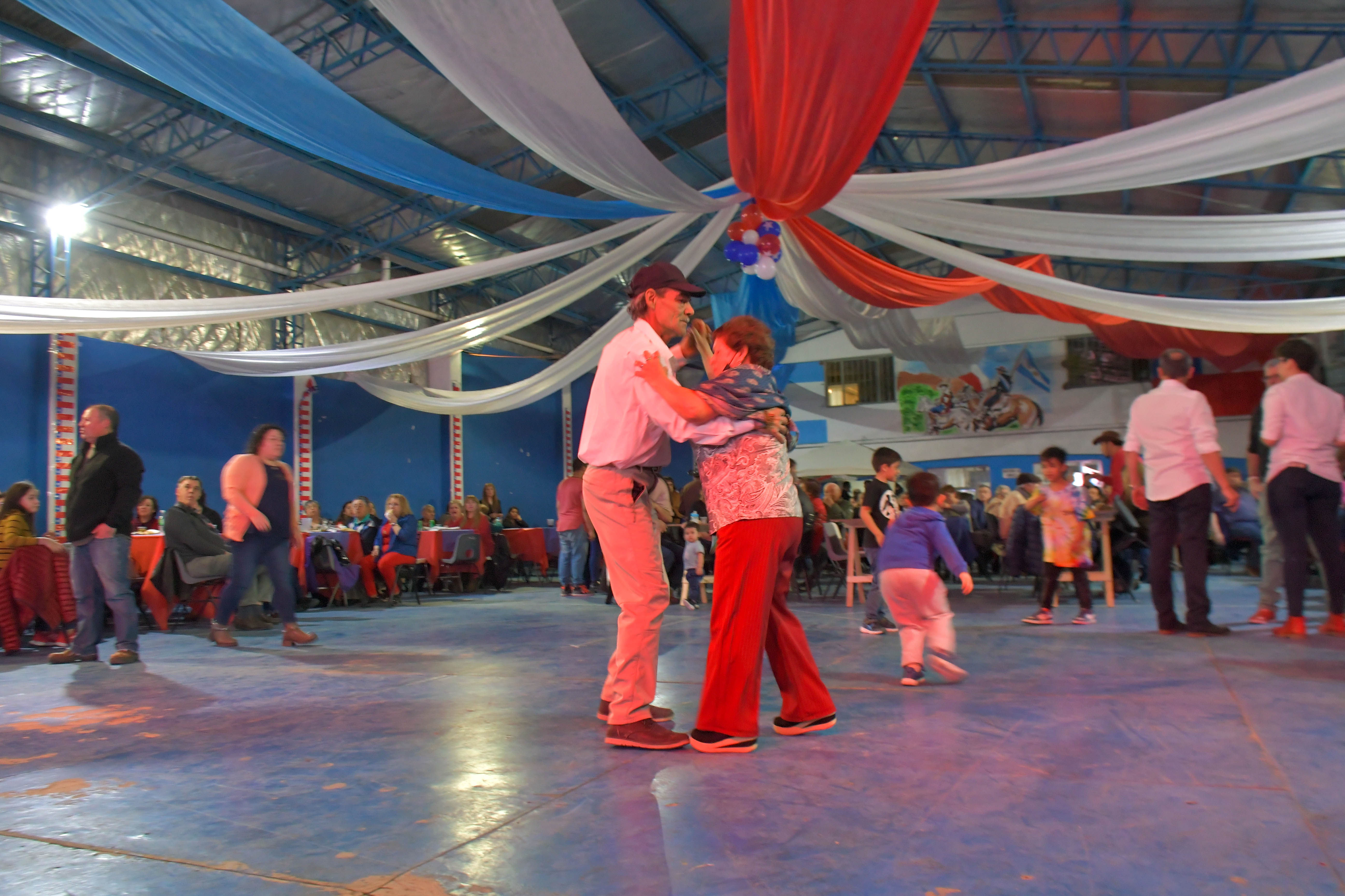 Fiesta Patria Chilena: llega la tradición, gastronomía y celebración en el Centro Chileno de Río Gallegos