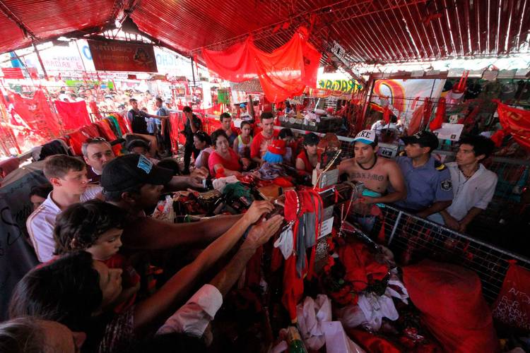 Suspenden en Corrientes los festejos presenciales en honor al Gauchito Gil Suspenden en Corrientes los festejos presenciales en honor al Gauchito Gil