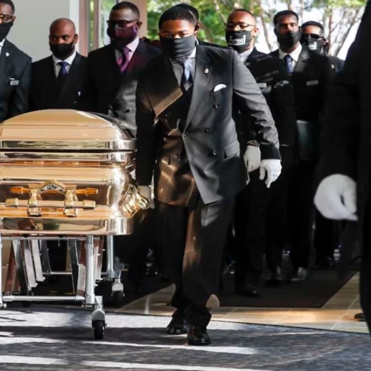 Se le dio cristiana sepultura a George Floyd