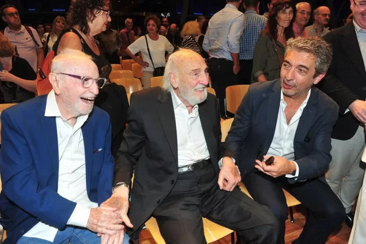 Junto-a-Hector-Alterio-y-Ricardo-Darin-en-una-de-sus-ultimas-apariciones-publicas-RS-Fotos-728x485