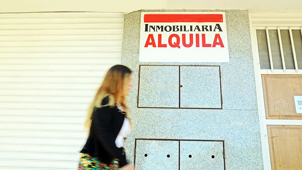 Noviembre llega con aumentos en alquileres, prepagas, telefonía y otros servicios: cuánto subirán y cómo impactarán en el bolsillo