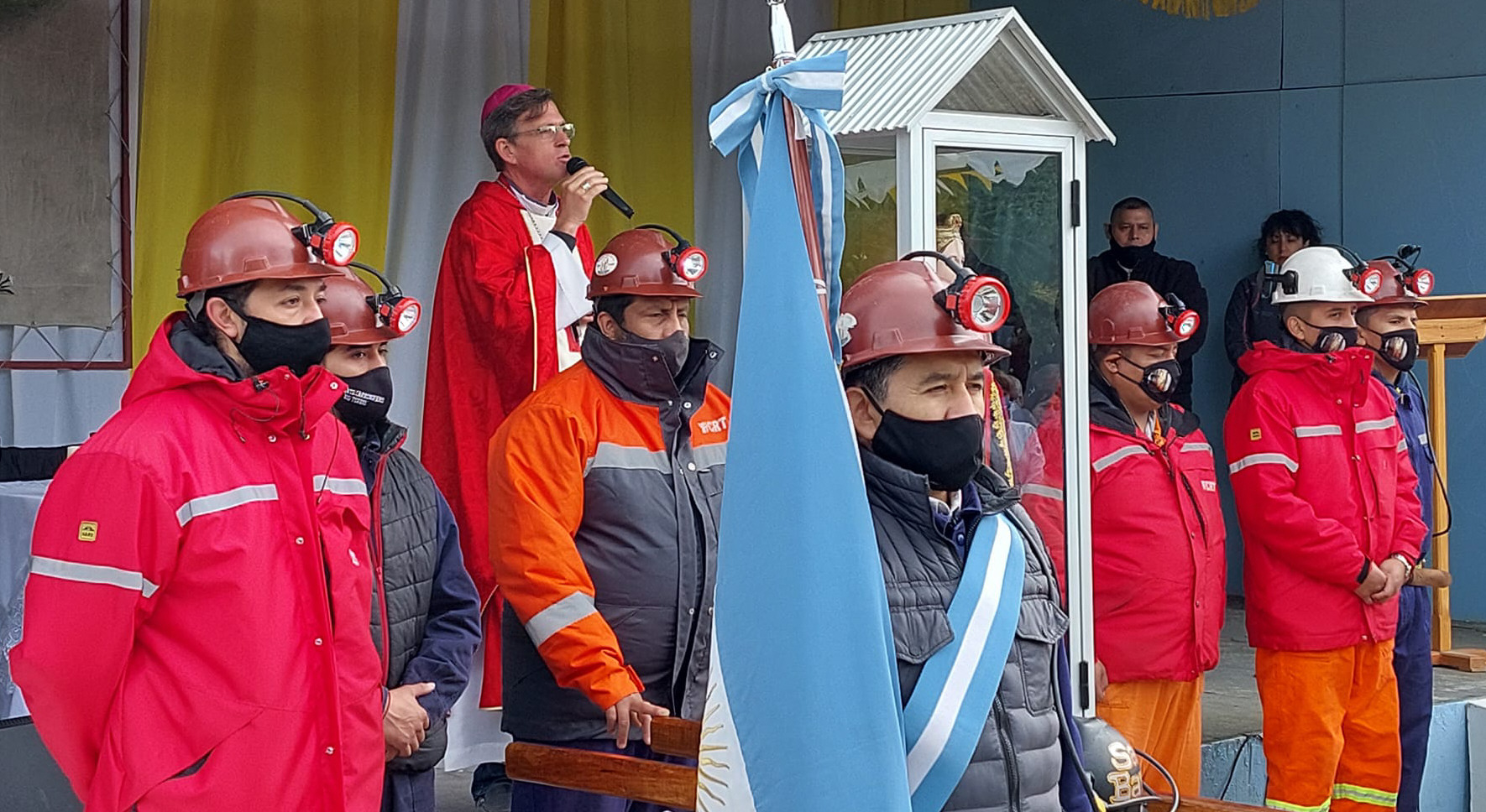 En la Cuenca se rindió tributo a la mina y devoción a su patrona En la Cuenca se rindió tributo a la mina y devoción a su patrona