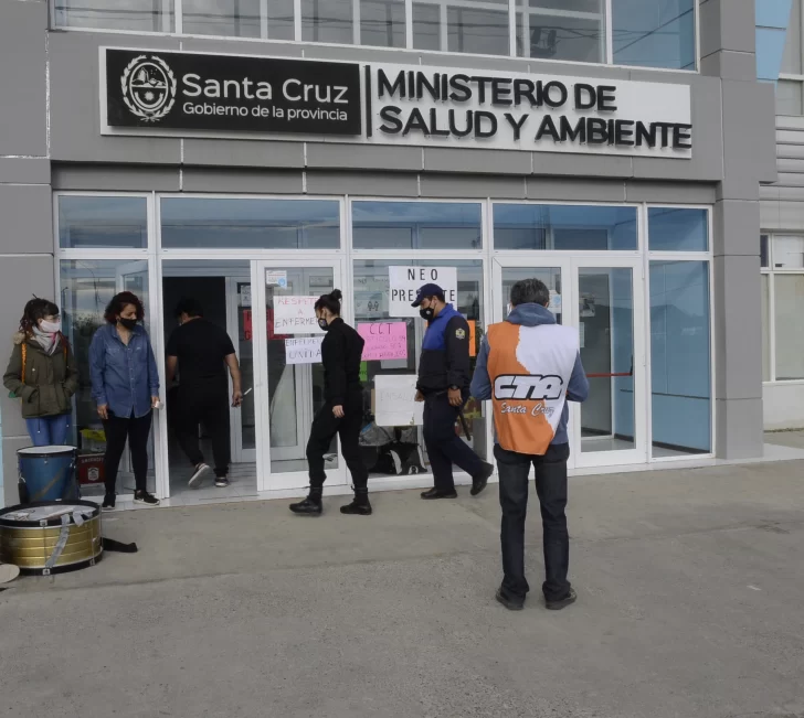 Santa Cruz: Provincia convocó a la paritaria sectorial de salud para este jueves