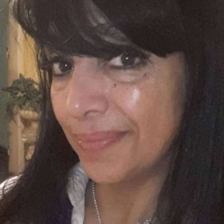 Mónica busca a su familia: habría encontrado a su mamá,pero surgen dudas sobre el padre